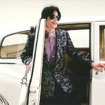 'New Photos' Surface Of Mj During a Promo Shoot For Mls Limousines